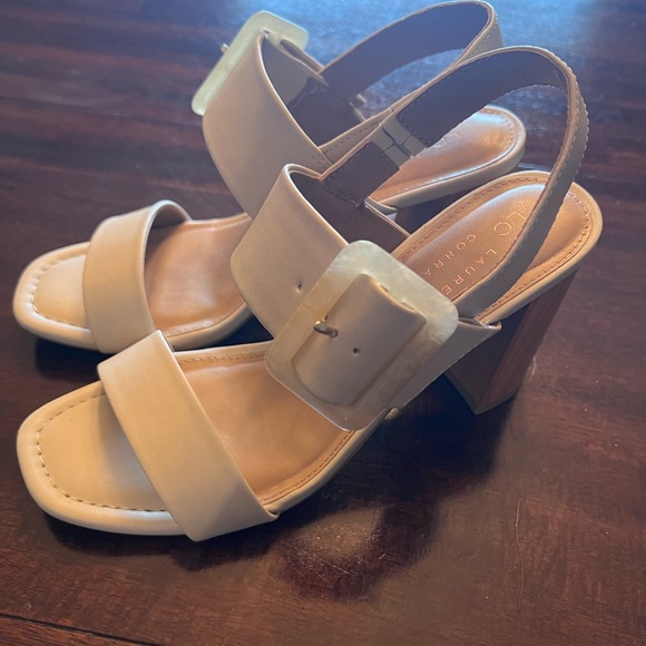 LC Lauren Conrad Cream Block Heel Sandals - Picture 5 of 8